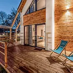 Vakantiehuis 2 Bedroom Amazing Home In Nowecin *