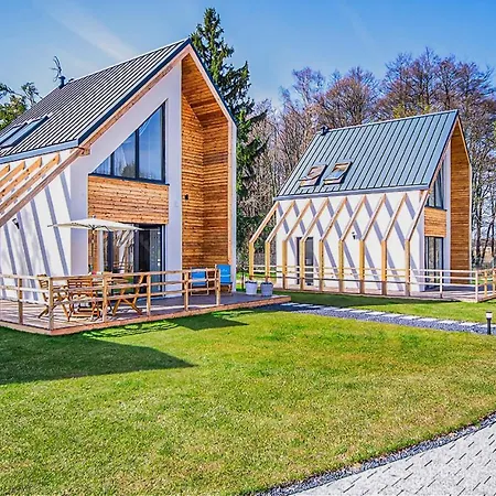 2 Bedroom Amazing In Nowecin