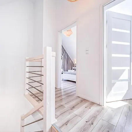 2 Bedroom Amazing Home In Nowecin *
